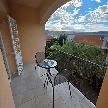 Apartment Olive Garden Pag *