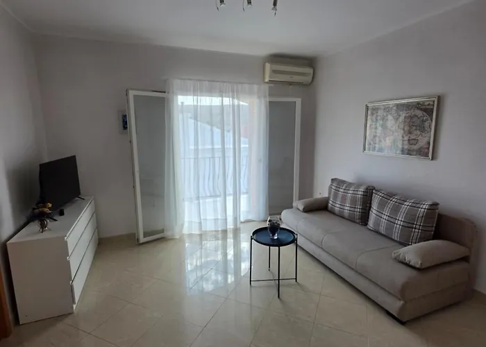 Olive Garden Pag Apartment